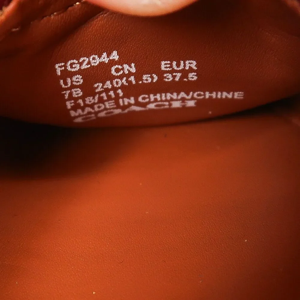 Coach‎ Burgundy Leather Ballet Flats Horse and Carriage Logo Medallion 7B